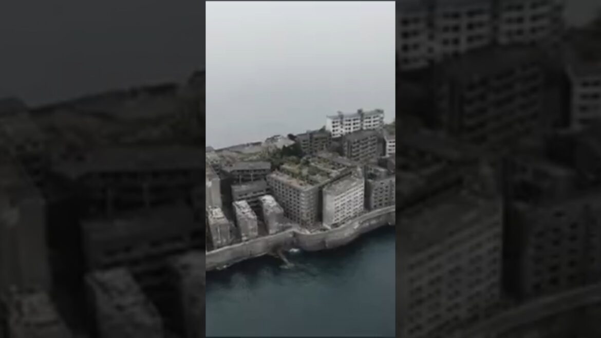 Hashima Island – জাপানের সবচেয়ে ভয়ানক পরিত্যক্ত দ্বীপ #shorts #facts #viralvideo Hashima Island - জাপানের সবচেয়ে ভয়ানক পরিত্যক্ত দ্বীপ #shorts #facts #viralvideo