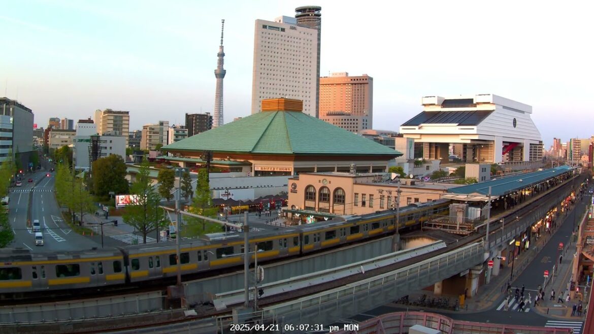 4K 東京 ライブカメラ | Ryogoku Kokugikan, JR両国駅, Tokyo Skytree - Archive