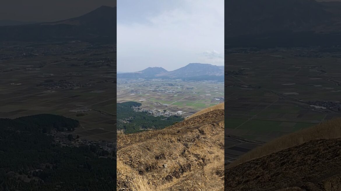 Aso, Japan 🇯🇵 #japan #kyushu #japanese #aso #kumamoto #volcano #mountain