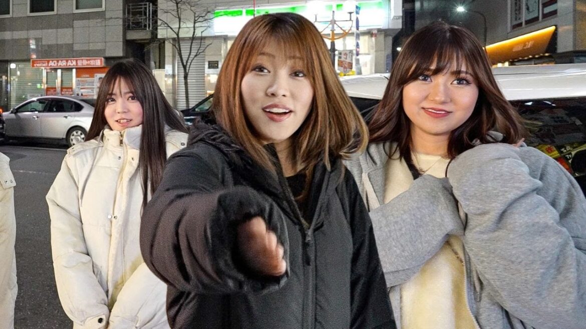 Tokyo After Midnight, Calm to Wild Girls Bars