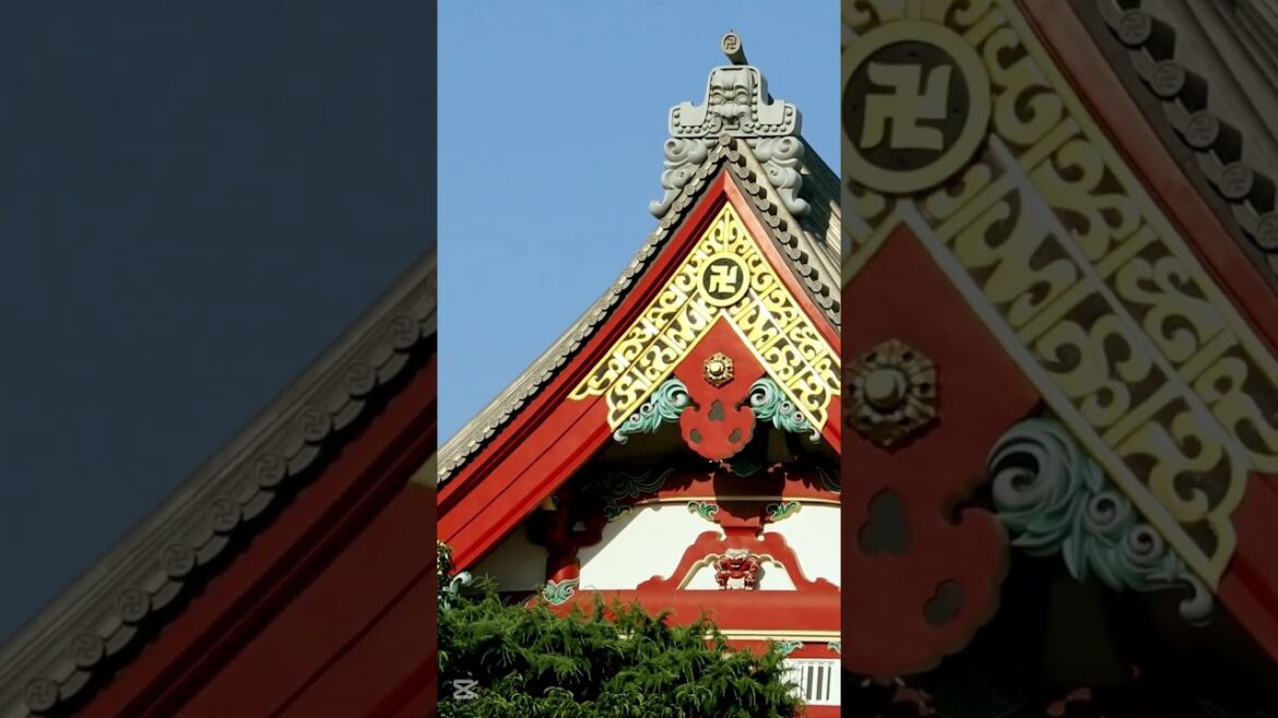 Tokyo, Japan 🇯🇵 | Where Futuristic Meets Tradition | Travel Video 4K#shorts