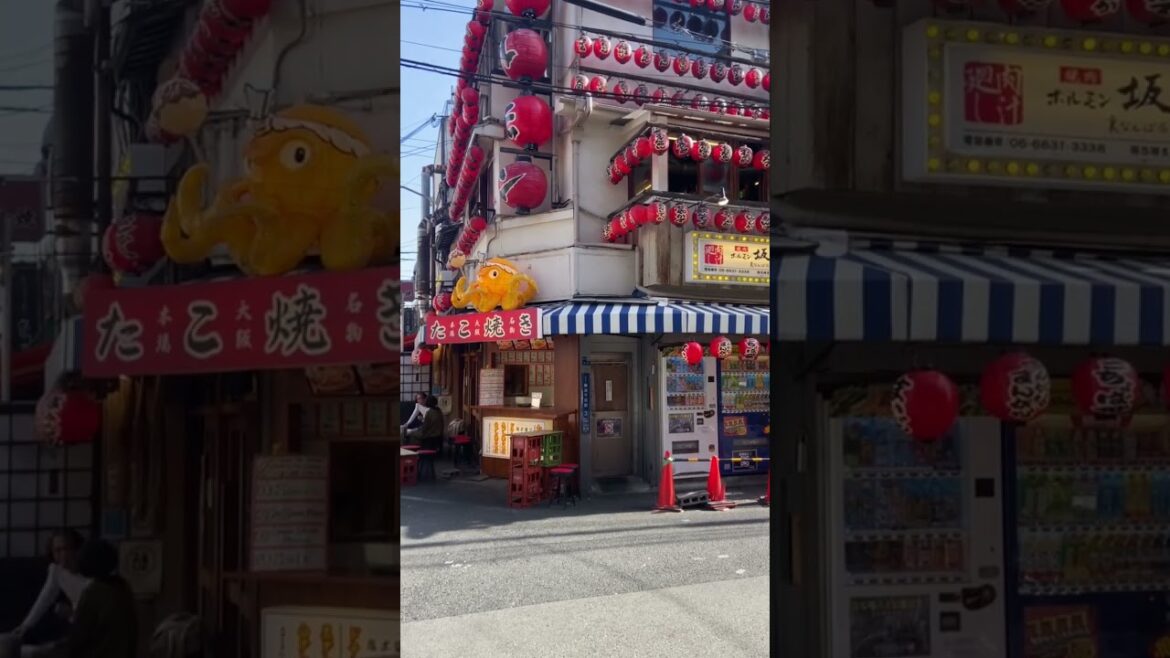 Beautiful dressed takoyaki restaurant #japantravel #sushilife  #travel #japanesefood