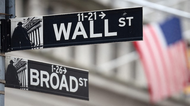US Stock Market Live: Dow futures down 50 points; Japanese automakers rally after Trump statement