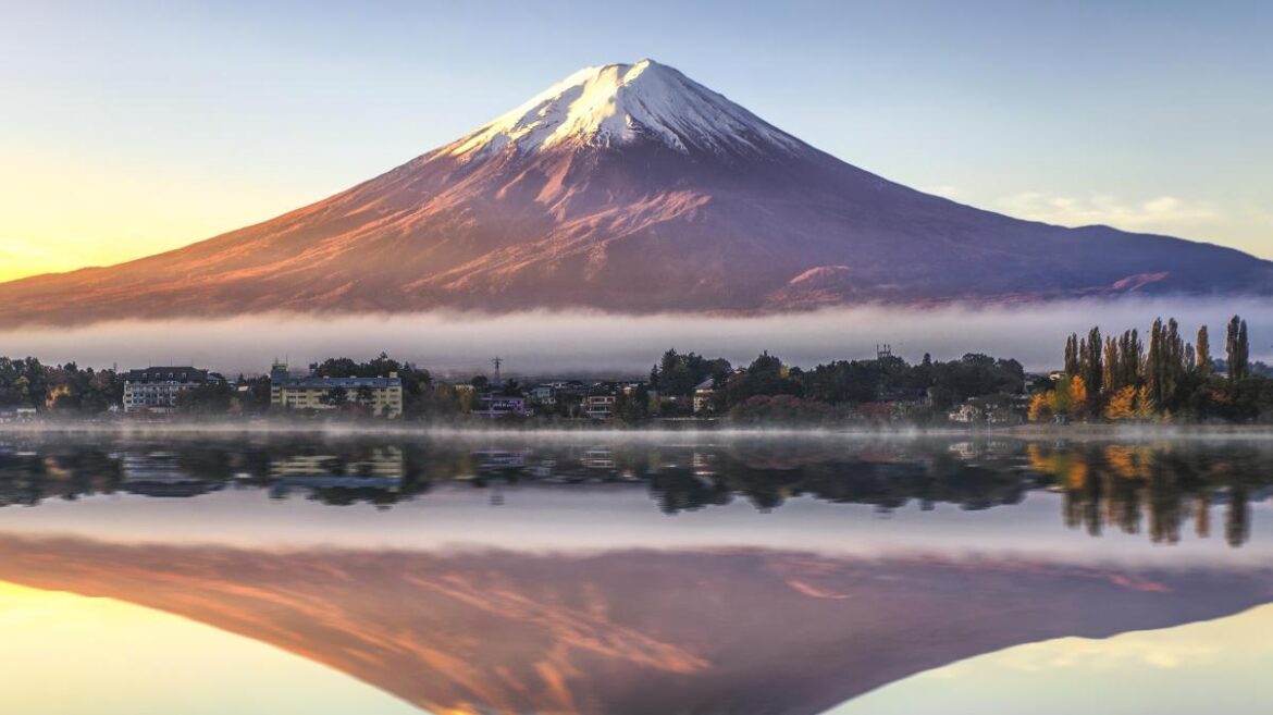 Fears for Mount Fuji ‘bullet climbers’ racing to the top
