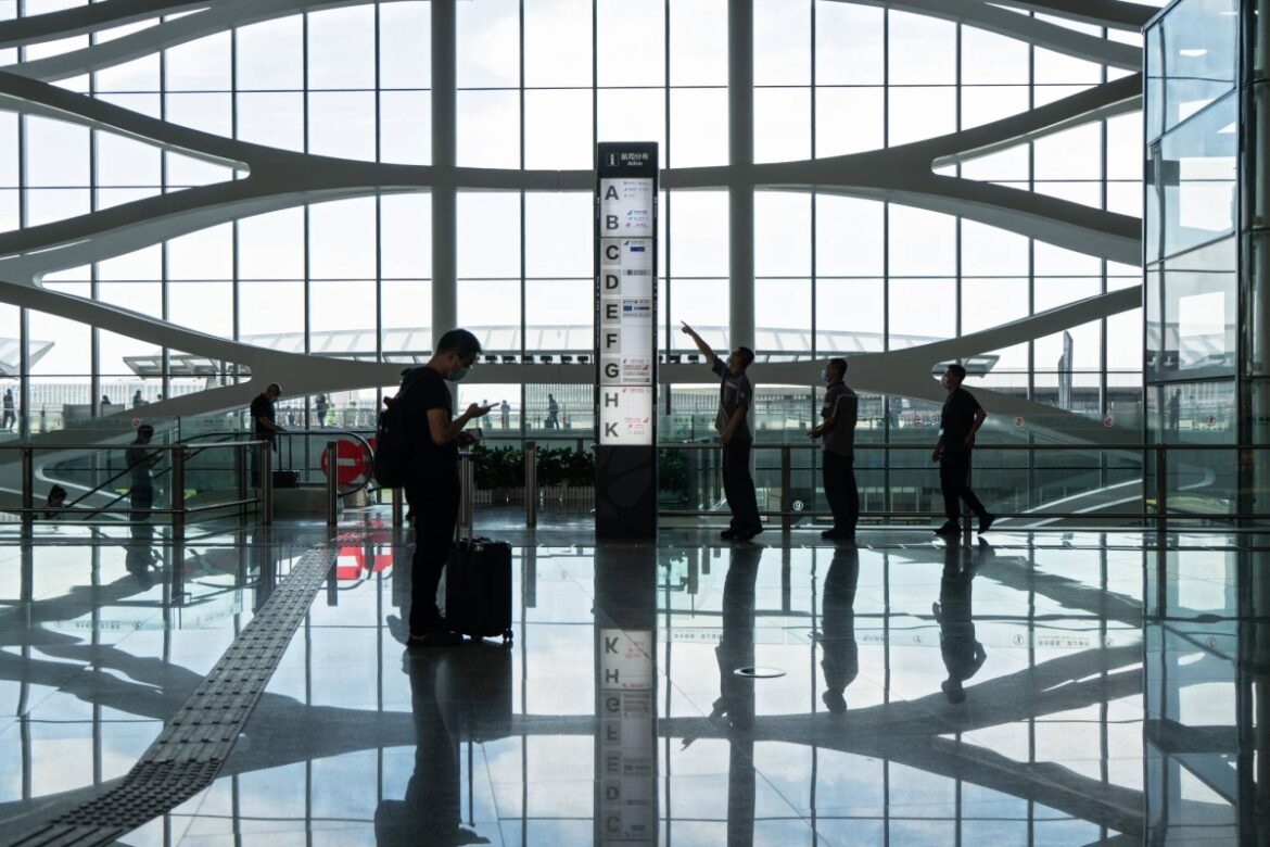 China reinstates visa-free travel for Japanese nationals China reinstates visa-free travel for Japanese nationals