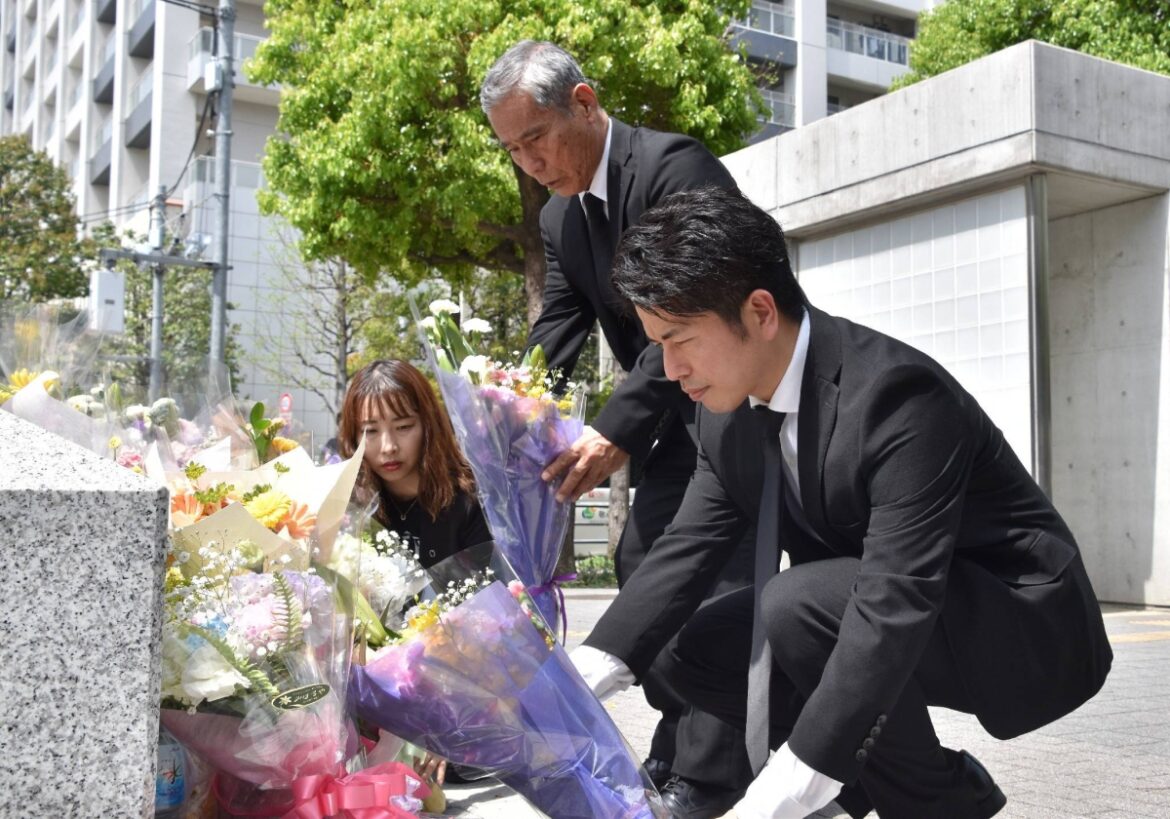 Victims killed by a runaway car in Tokyo remembered six years on Victims killed by a runaway car in Tokyo remembered six years on