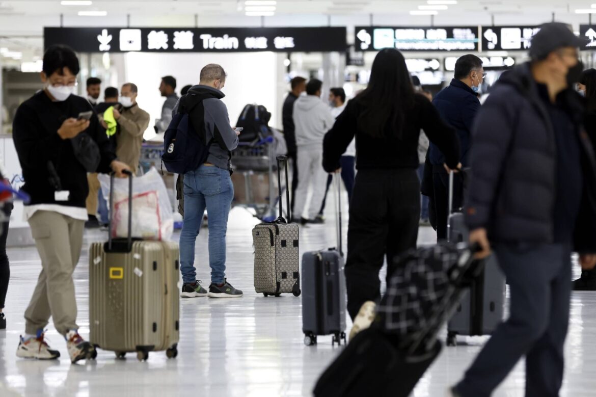 Japan brings forward deadline for electronic travel authorization system Japan brings forward deadline for electronic travel authorization system