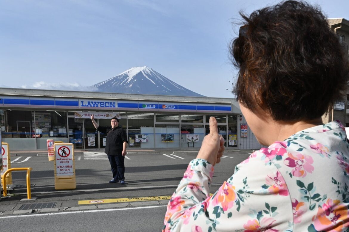 Japan unveils contingency planning for what happens if Mount Fuji erupts
