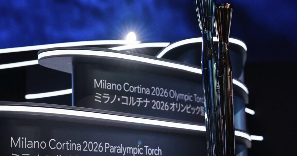 Japan Osaka Expo Olympic Torch | National Sports Japan Osaka Expo Olympic Torch | National Sports