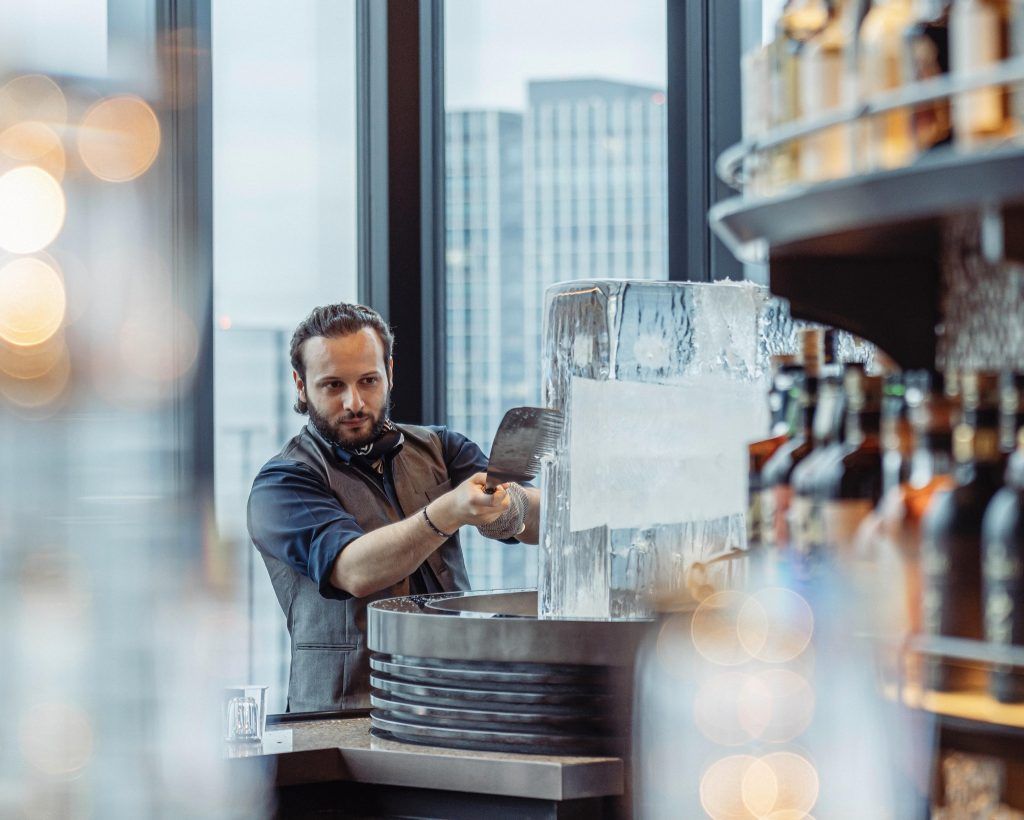 Bar Manager Andrei Marc