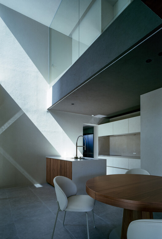 Two-Generation House in Tennoji-ku / FujiwaraMuro Architects - Image 14 of 30