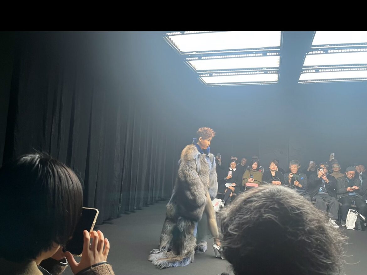 Tokyo Fashion Week Marks ‘Time’ with YOUJIYOUNG’s Autumn/Winter Collection IMG_9414 YOUJIYOUNG Natasha Takahashi rs