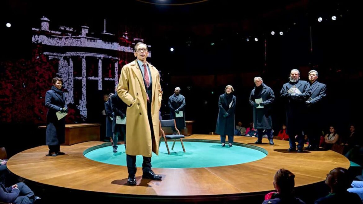 Kyoto reviews at @Sohoplace Theatre in London Kyoto at the RSC. Stephen Kunken and cast. Photo by Manuel Harlan