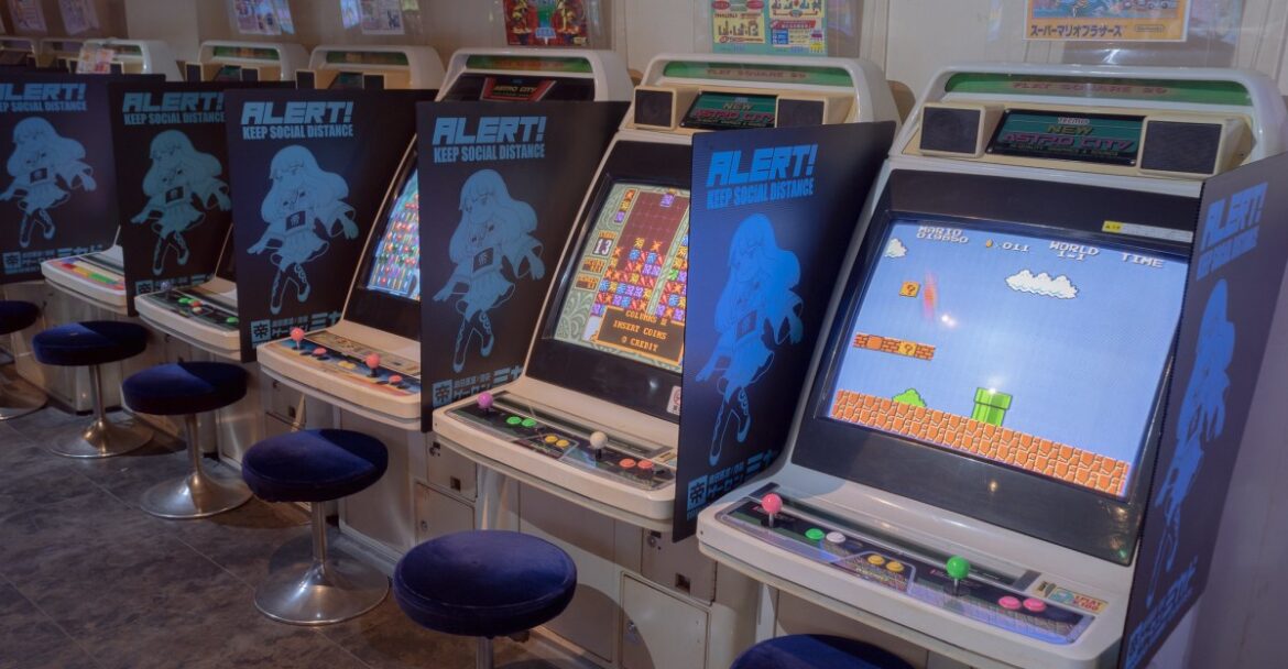 A photographer wants to document Japan’s arcades before it’s too late