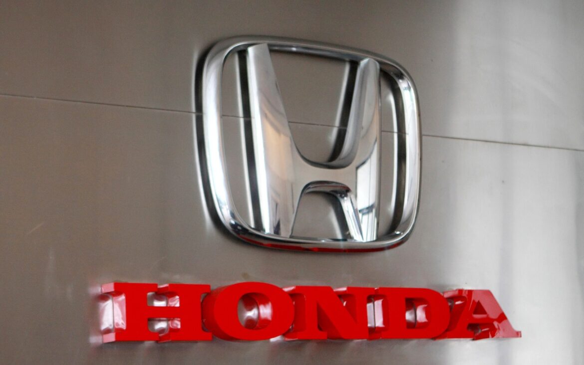 Honda to shift production of Civic hybrid from Japan to U.S. on tariffs – Automotive News Automotive News Logo