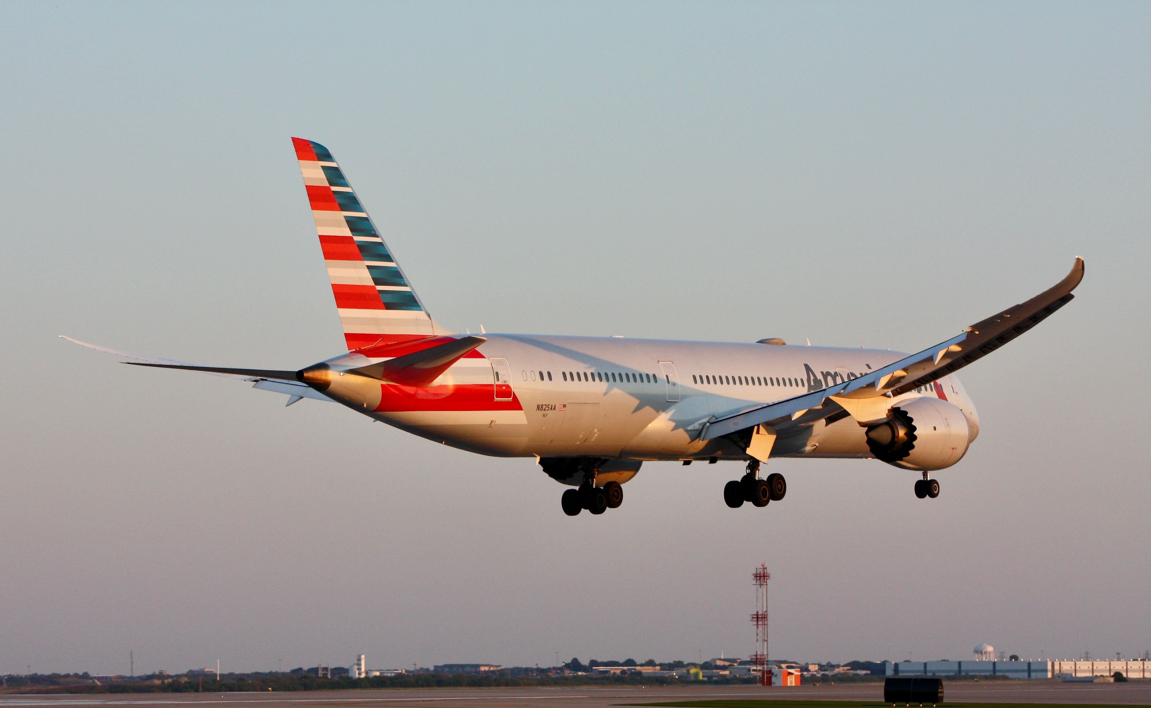 American Airlines Boeing 787-9 landing at DFW shutterstock_2539766537