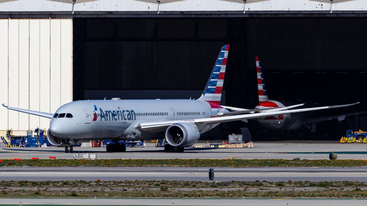 American Airlines Flight From New York To Tokyo Diverts To Dallas