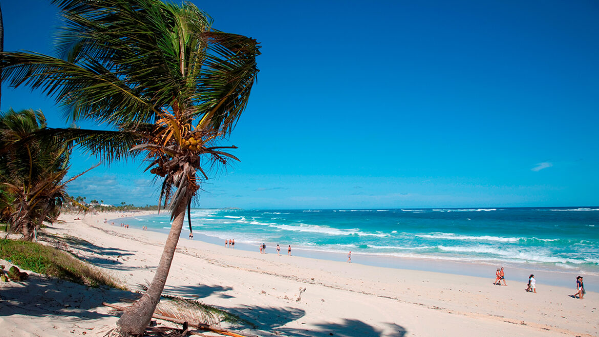 Spring-Break Travel Prices Have Hit a Record High This Year Robb Report