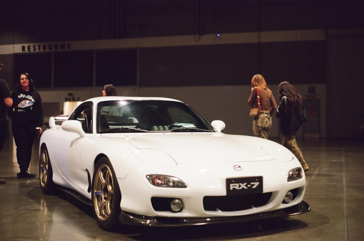 Beautiful FD RX-7 I saw at an event