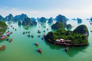 10 immersive group tours with local cultures and experiences