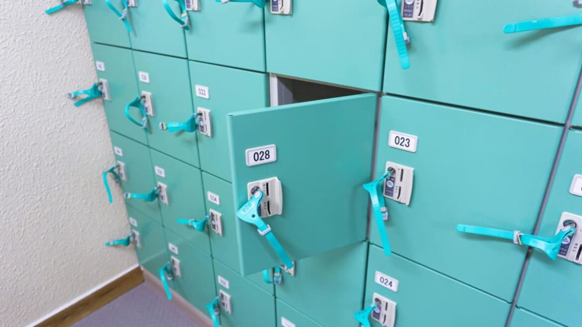 MFA sacks diplomat who was fined for filming naked boy at Tokyo public bath MFA sacks diplomat who was fined for filming naked boy at Tokyo public bath