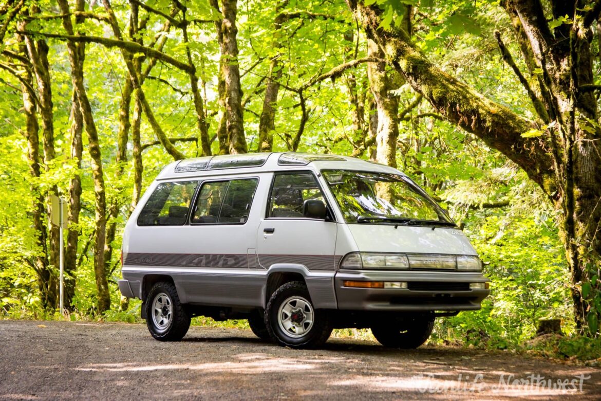 Any Toyota Townace owners here?