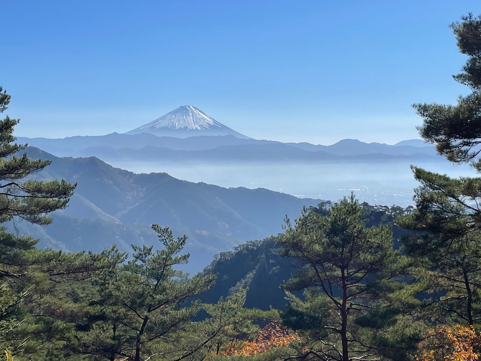 japan ufo tourism - kufu and fuji