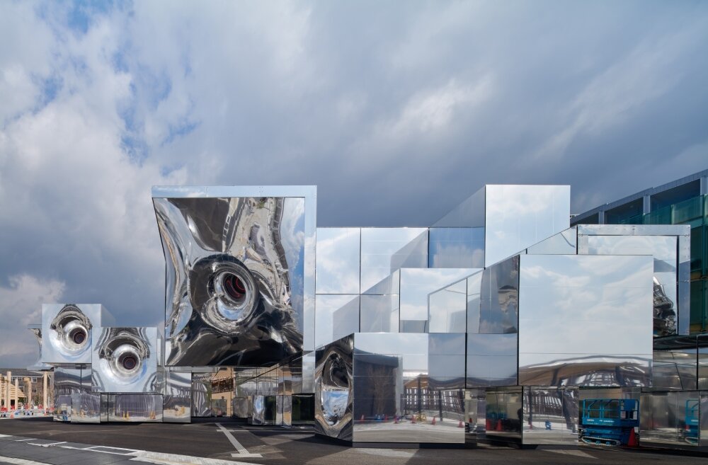 NOIZ’s reflective, voxel-based pavilion blurs physical and digital at expo 2025 osaka
