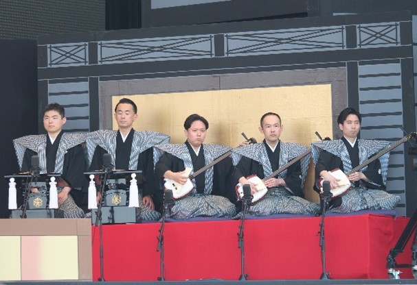 In the performance of Sanbasō