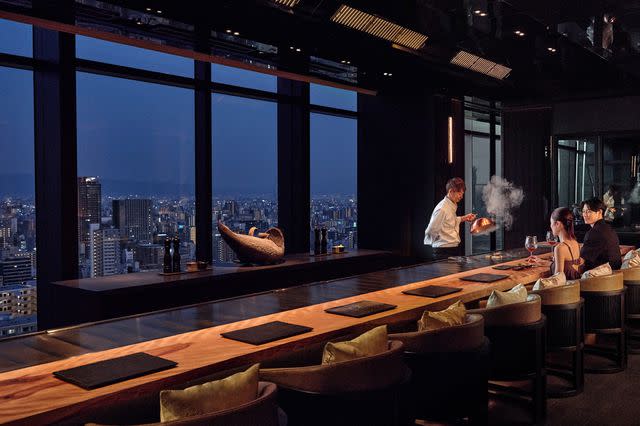 Georg Roske/Patina Osaka Enjoy a teppanyaki experience at Barin.