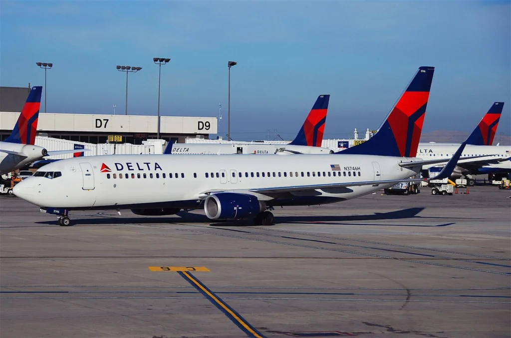 Delta Detroit to Tokyo Flight with A350 Diverted to Los Angeles