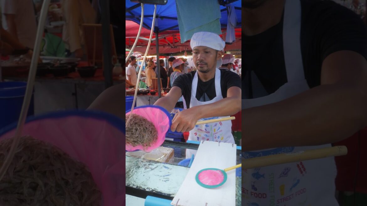 Super Fresh! Dancing Shrimp Salad in Night Market