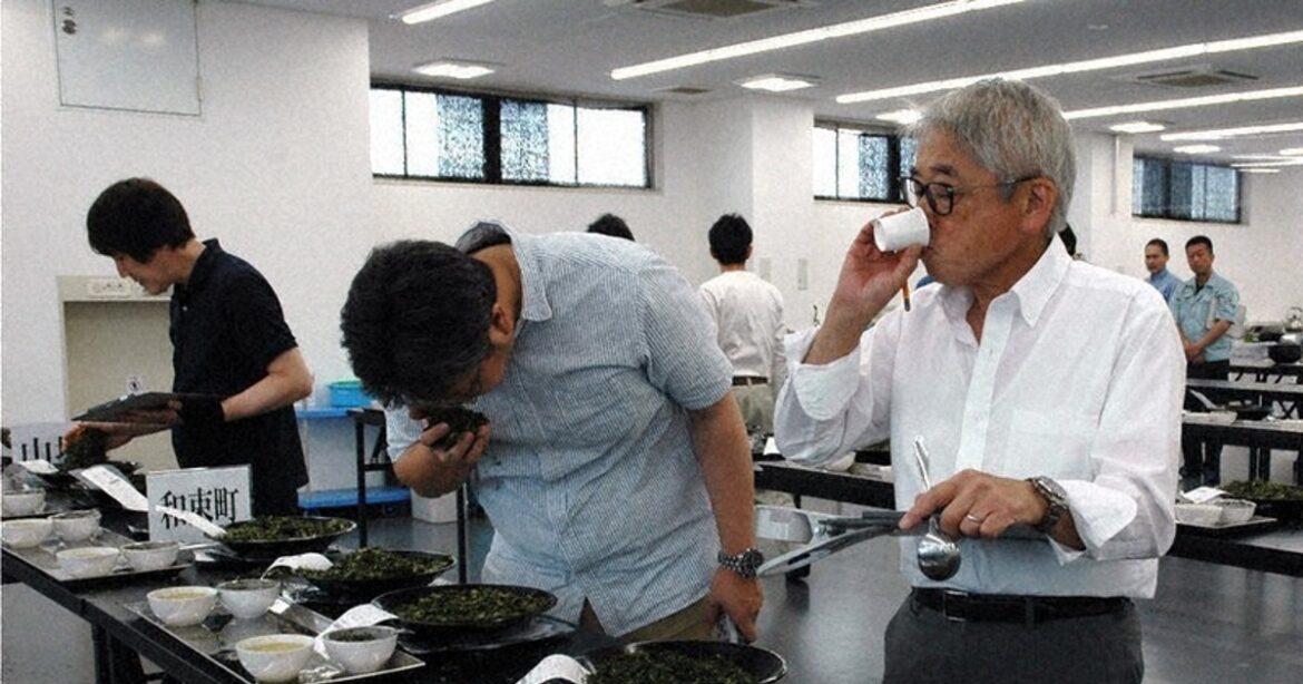 Auction sales of 1st-picked Uji tea leaves in Kyoto Pref. fetch over 4 bil. yen for 1st time