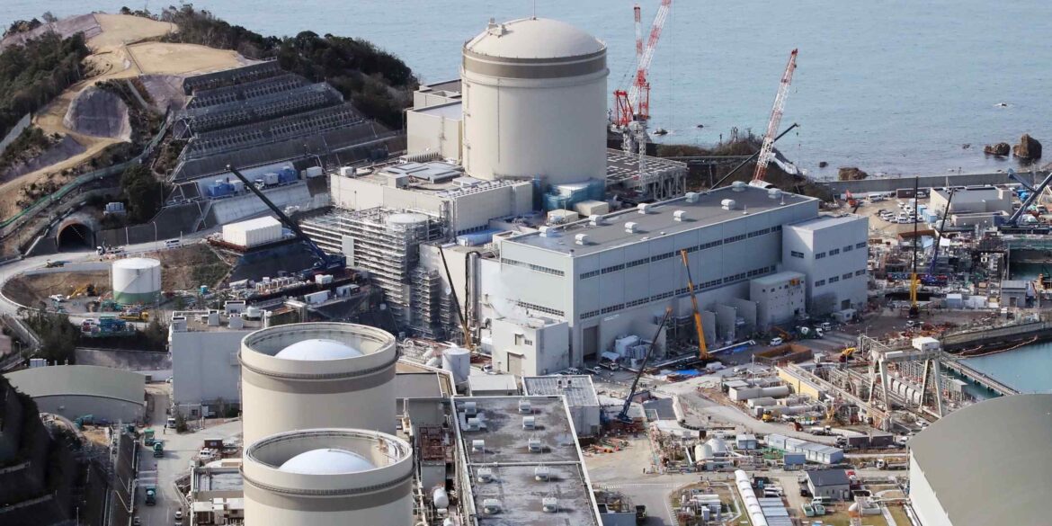 Mitsubishi Heavy talks to 200 suppliers to rebuild Japan nuclear reactors Mitsubishi Heavy talks to 200 suppliers to rebuild Japan nuclear reactors