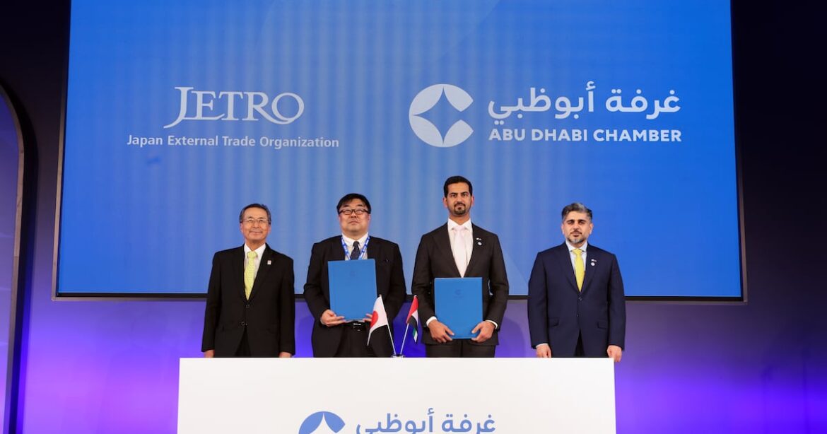 Abu Dhabi signs initial pact with Japan as it seeks to boost non-oil trade Abu Dhabi signs initial pact with Japan as it seeks to boost non-oil trade