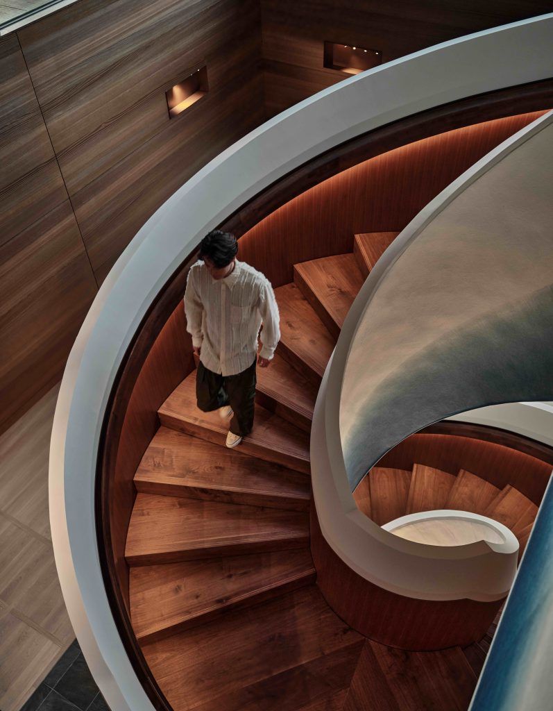 Spiral staircase