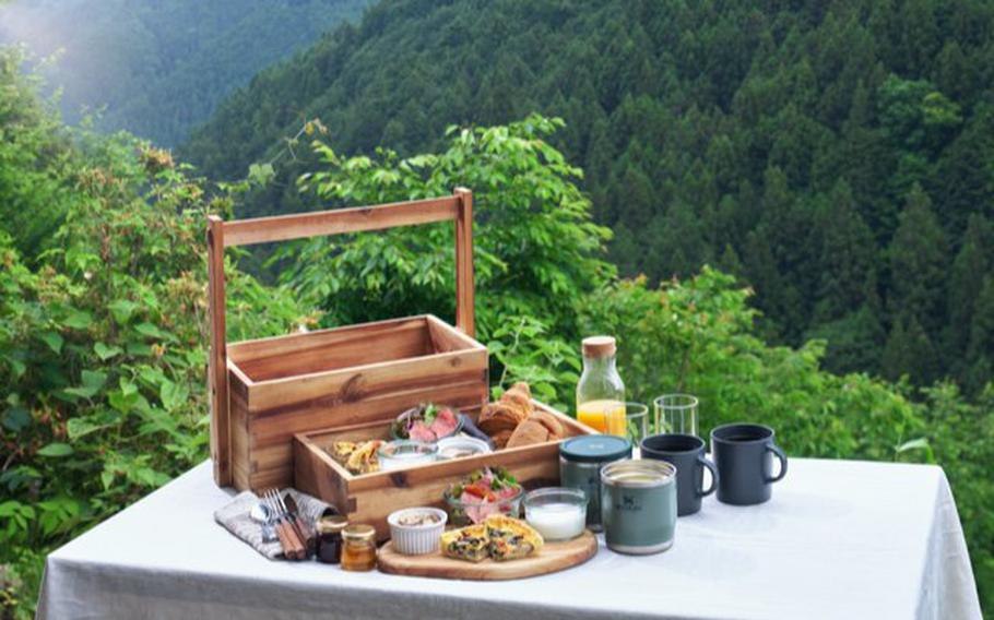 Glamping Theater 1 Tokyo Breakfast