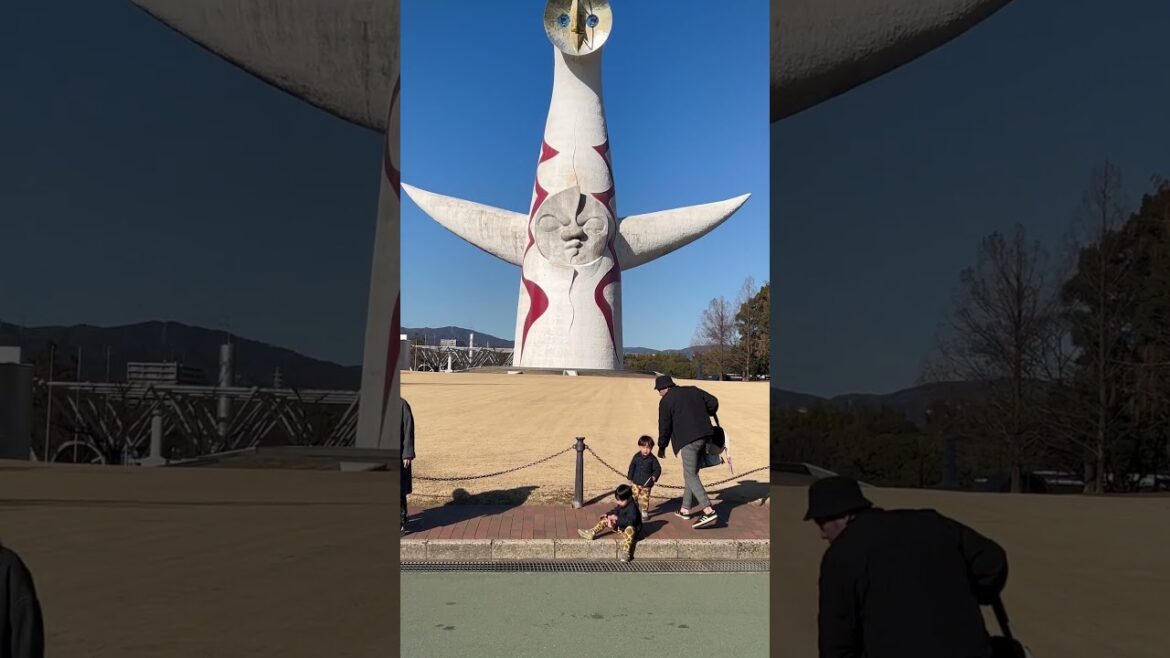 【OSAKA】Must-See Tourist Attractions - Sun Tower at Expo Park