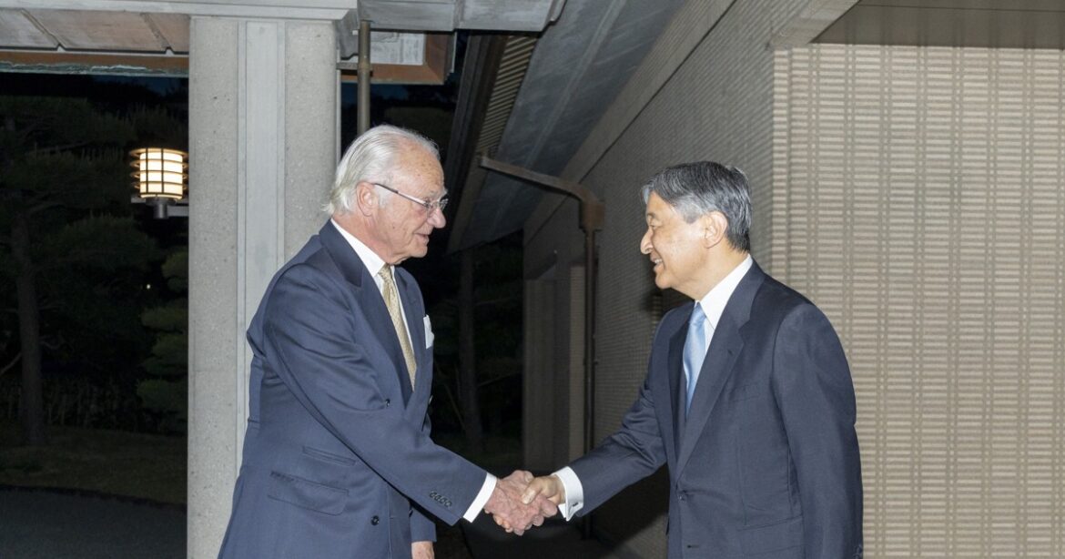 Imperial Couple welcome Swedish king, other foreign dignitaries visiting Japan for Expo