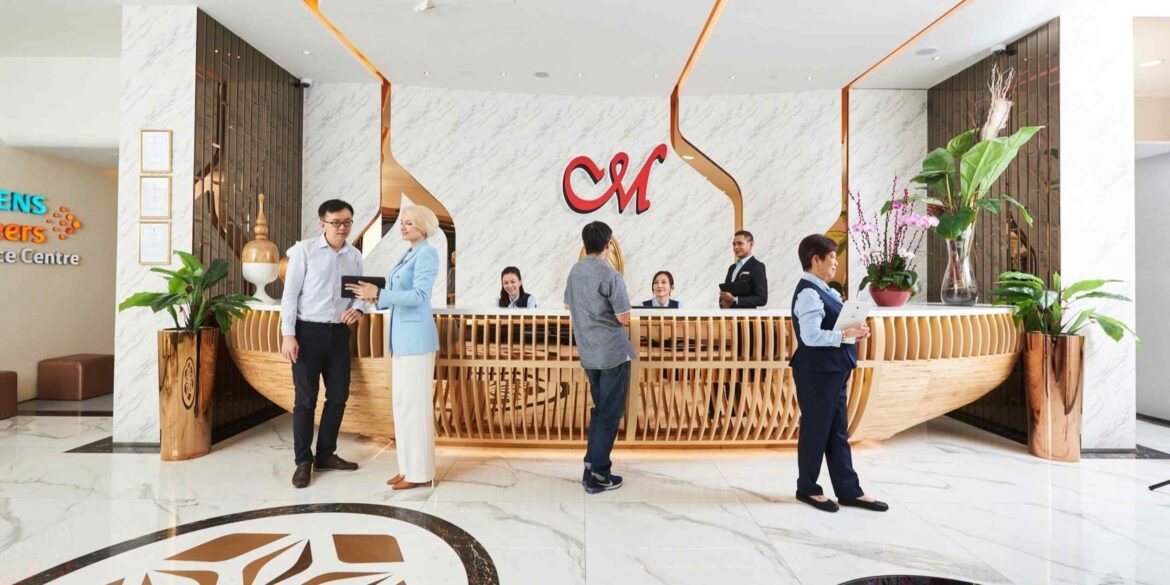 Japan's Sojitz buys Singapore's high-end Royal Healthcare