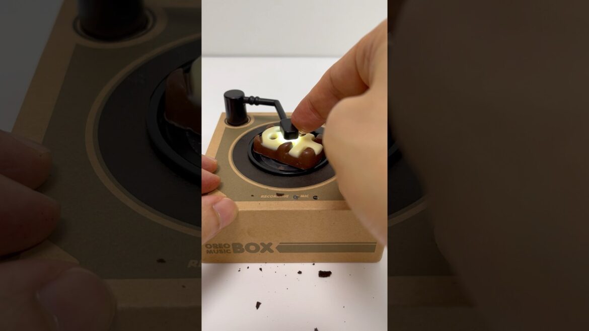 Panda Oreo and Panda Chocolate with Oreo Music Box #shorts