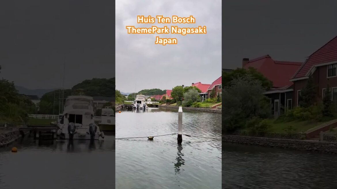 Huis Ten Bosch Theme Park Japan#travel#themepark#fyp#japan#trendingshorts#vacation
