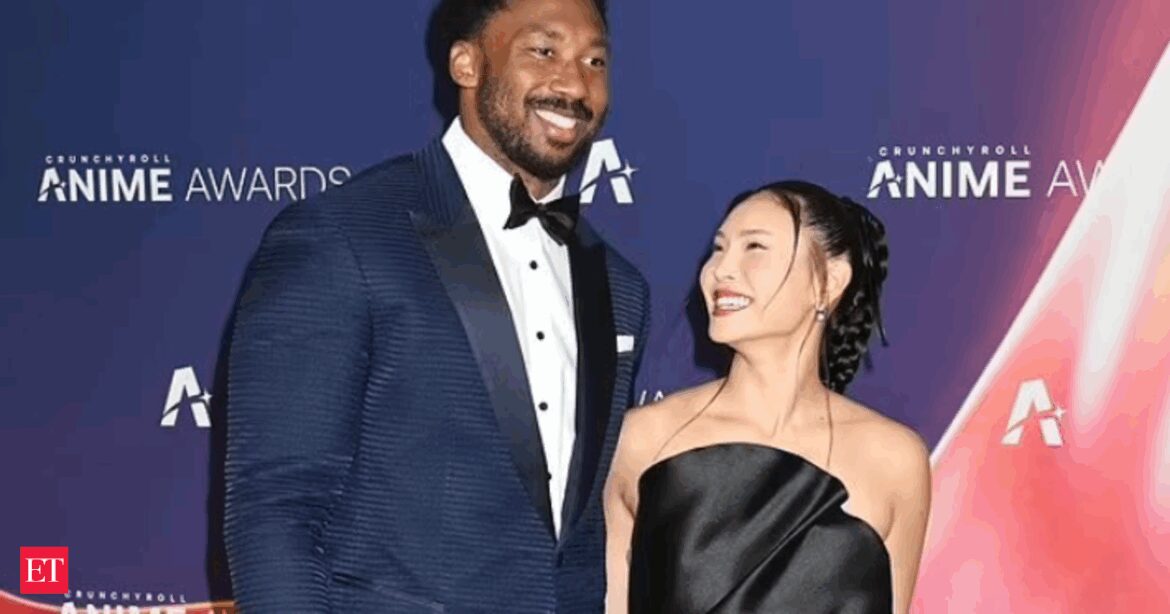Myles Garrett misses Browns OTAs amid Tokyo appearance with Olympic star Chloe Kim
