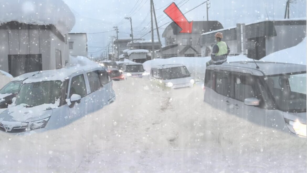 Today Chaos in Japan! 5 meters of snow buries houses and cars in Aomori Today Chaos in Japan! 5 meters of snow buries houses and cars in Aomori