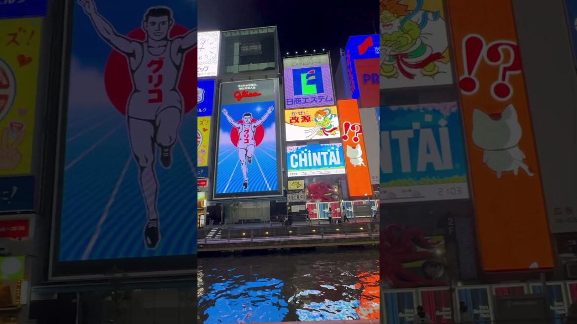 Japan’s SECRET To Staying Super Clean Without Trash Bins? #travelshorts #shorts #japantravel Japan's SECRET To Staying Super Clean Without Trash Bins? #travelshorts #shorts #japantravel