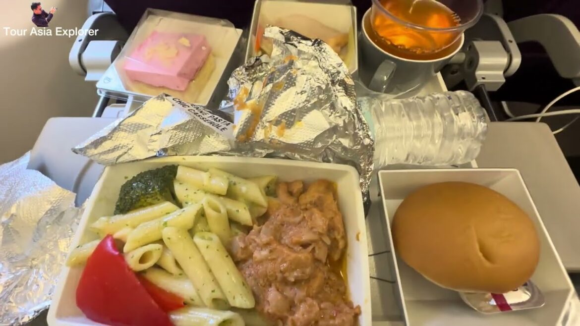 Malaysia Airlines: Offers direct flights from Kuala Lumpur Airport to Tokyo ,Narita & Osaka