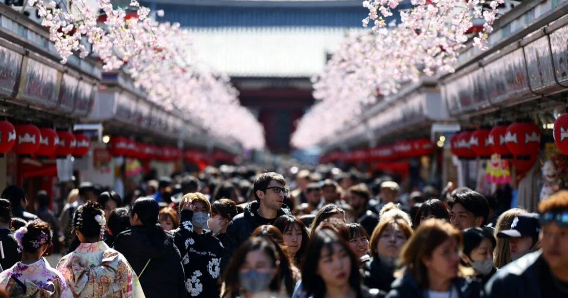 Manga predicts earthquake in Japan — tourists cancel trips Manga predicts earthquake in Japan — tourists cancel trips