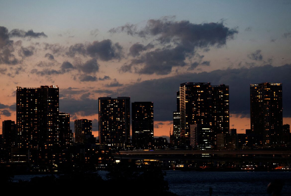 Japan's corporate service inflation hits 3.1% in April
