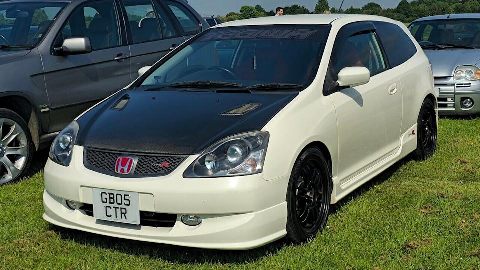 2005 Honda Civic Type R.