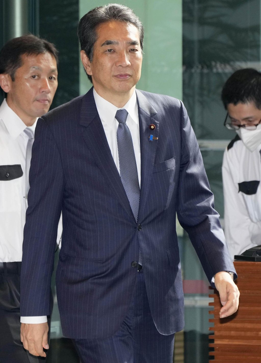Japanese agriculture minister Taku Eto enters Prime Minister Shigeru Ishiba’s office in Tokyo on Wednesday to tender his resignation. Photo: Kyodo